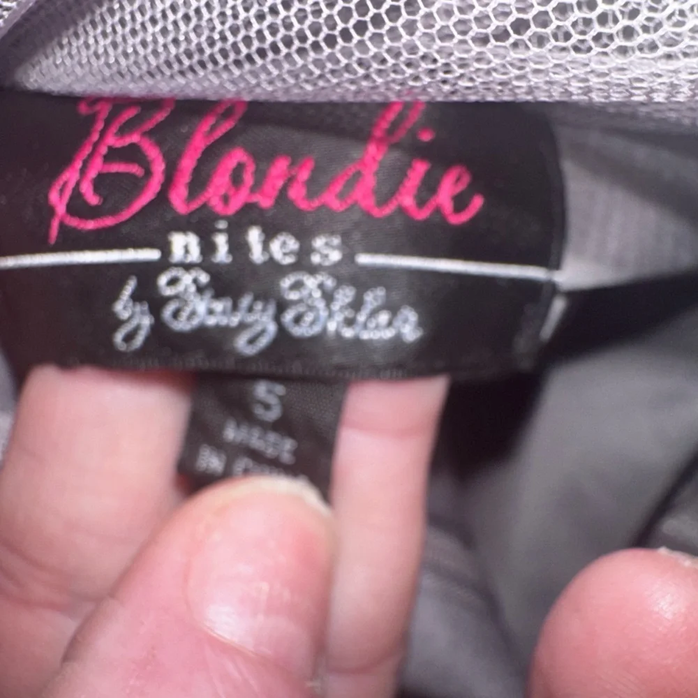 Blondie Nites dusky lavender Strapless  Embellished lace & Chiffon Gown Size 5
